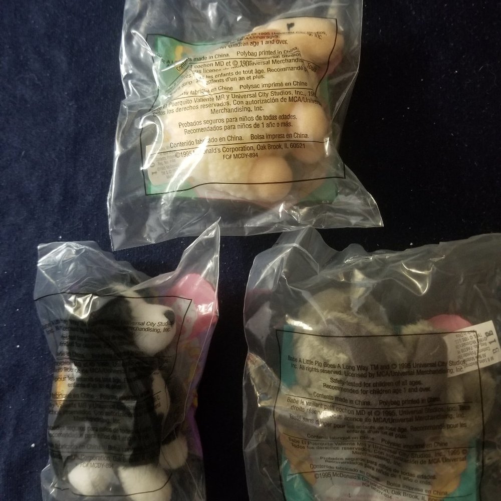 NIB NWOT 1995 Babe movie McDonalds toys, 3 of 4 - Picture 3 of 5